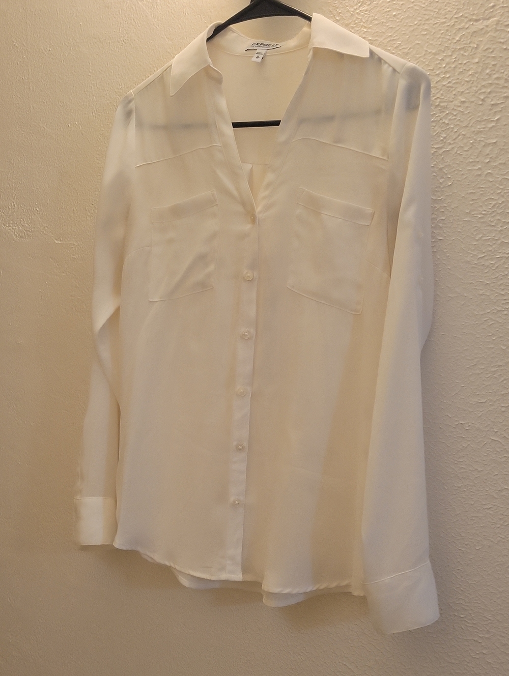 ​Express Off White Button Down Long Sleeve Blouse Size XS